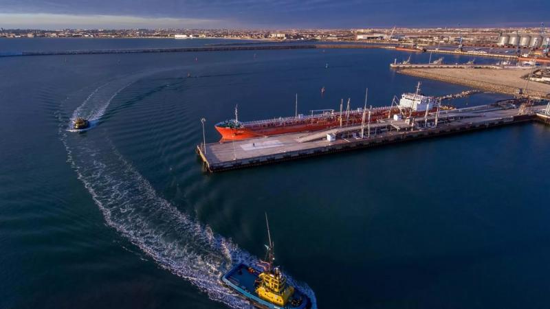 Казахстан и Китай будут добывать углеводороды в Каспийском море