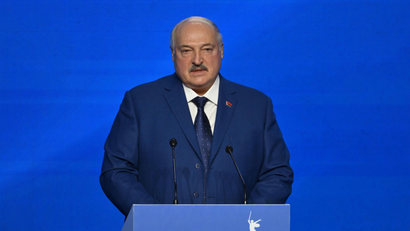 Лукашенко отправится в Китай