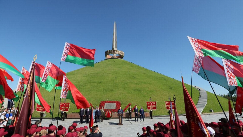 В Беларуси заявили о подготовке Запада к войне