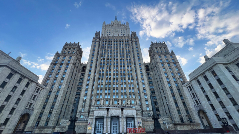 МИД предупредил ФРГ об ответе на нападки на главу офиса "России сегодня"