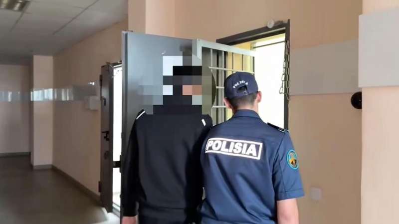 Напавшего на врача в Костанае мужчину арестовали на два месяца